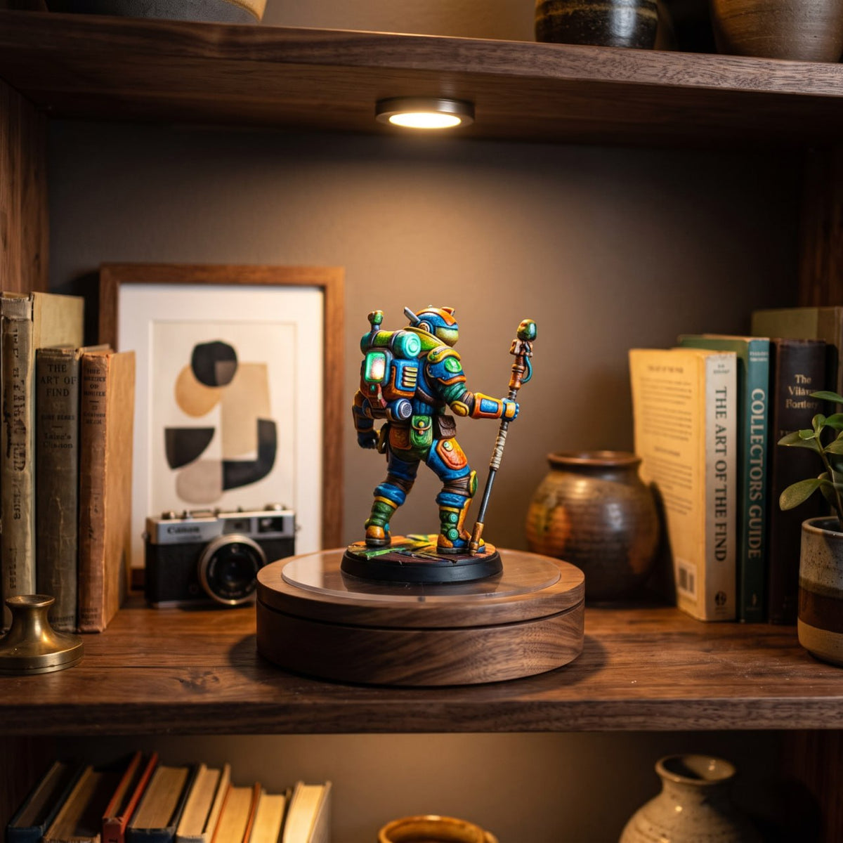 Présentoir figurine en verre rotatif